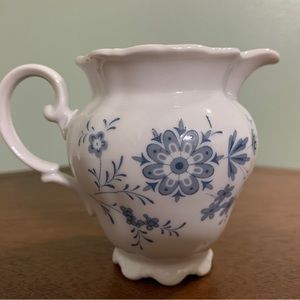 Mini Leftmann Weiden antique creamer